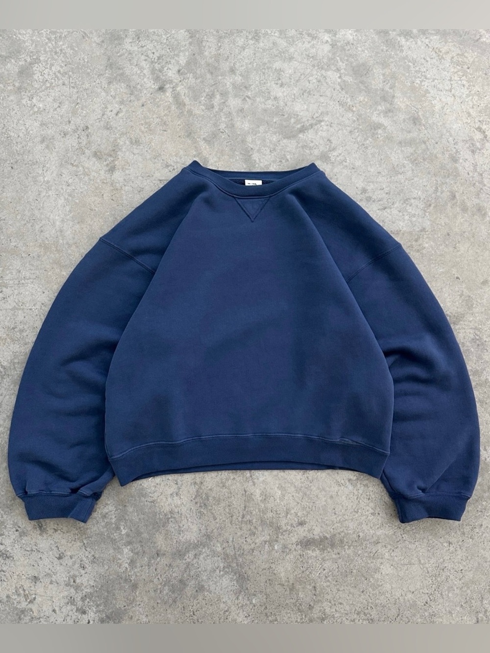 Akimbo Navy Crewneck Sweatshirt - Relaxed and Boxy Fit Size Medium